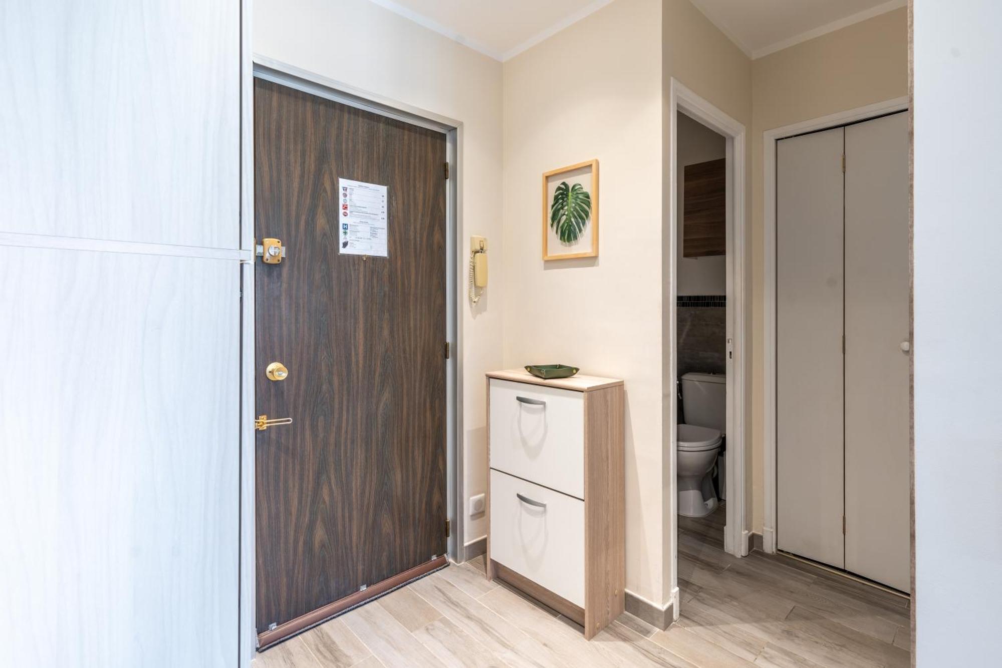 Fabuleux Appartement 2 Personnes Au Coeur De Menton, Climatise Et Proche Gares Routiere Et Sncf Exterior photo