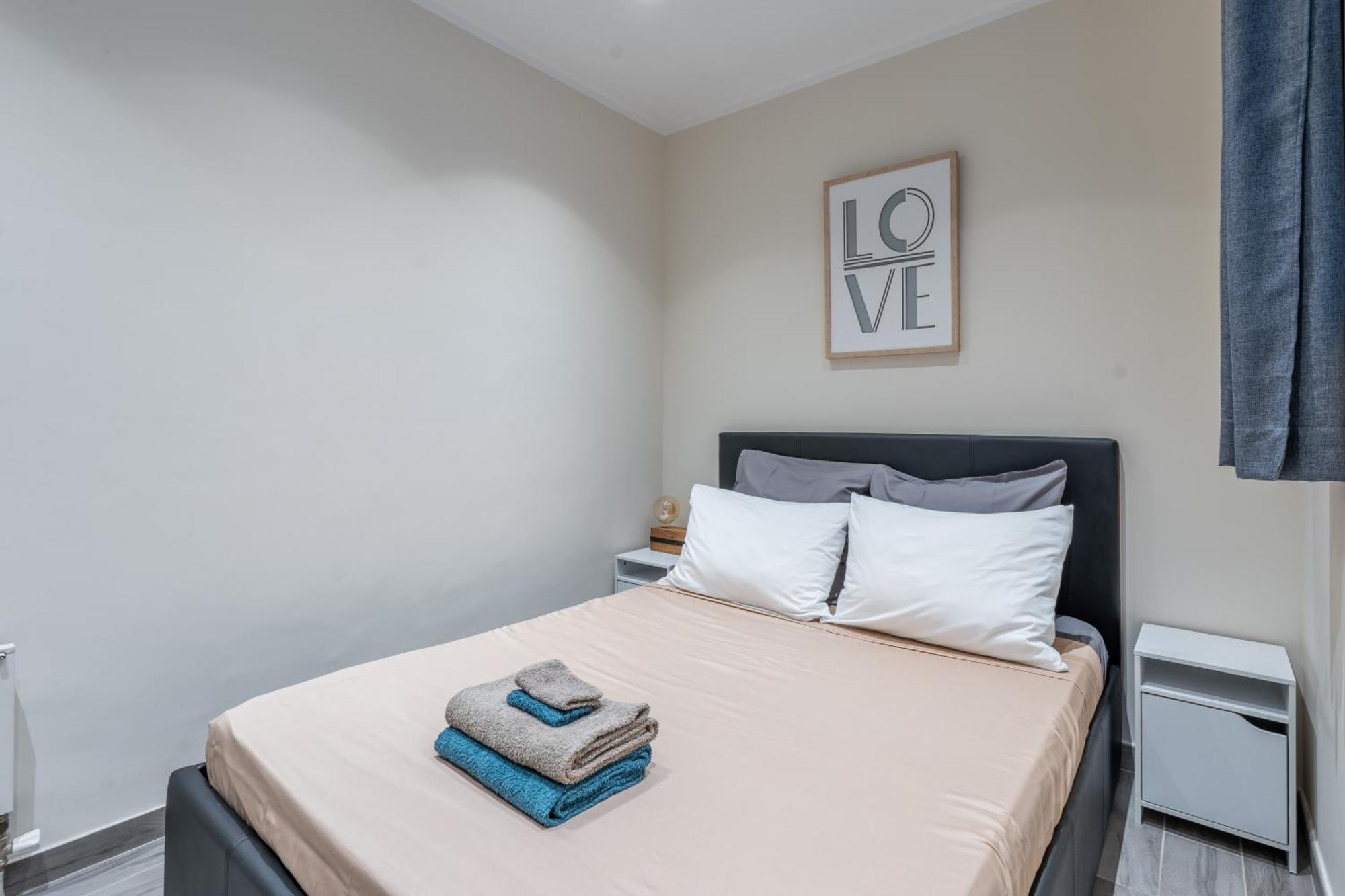 Fabuleux Appartement 2 Personnes Au Coeur De Menton, Climatise Et Proche Gares Routiere Et Sncf Exterior photo